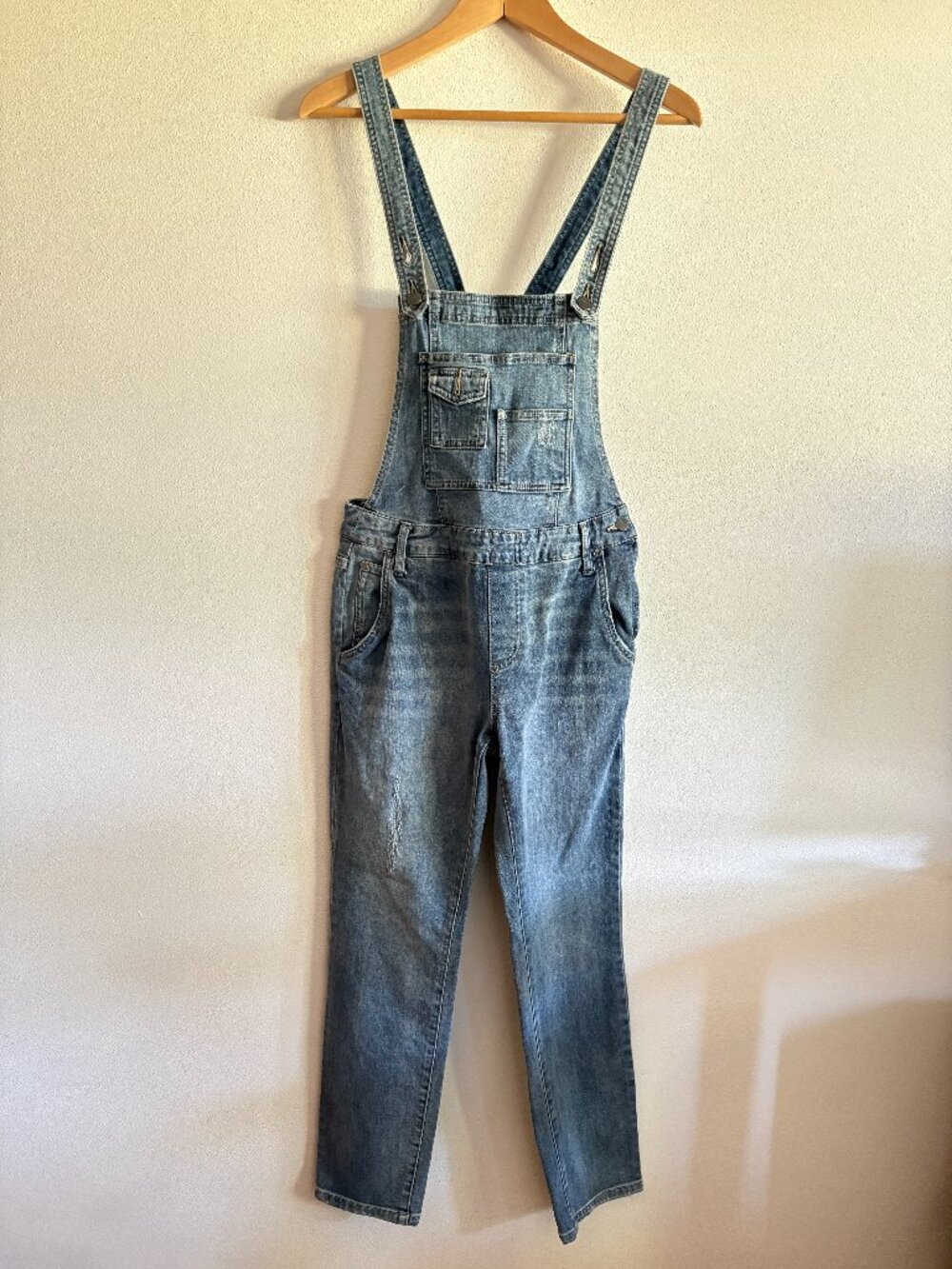 Free People Washed Denim Slim Fitted Overalls – Size 27